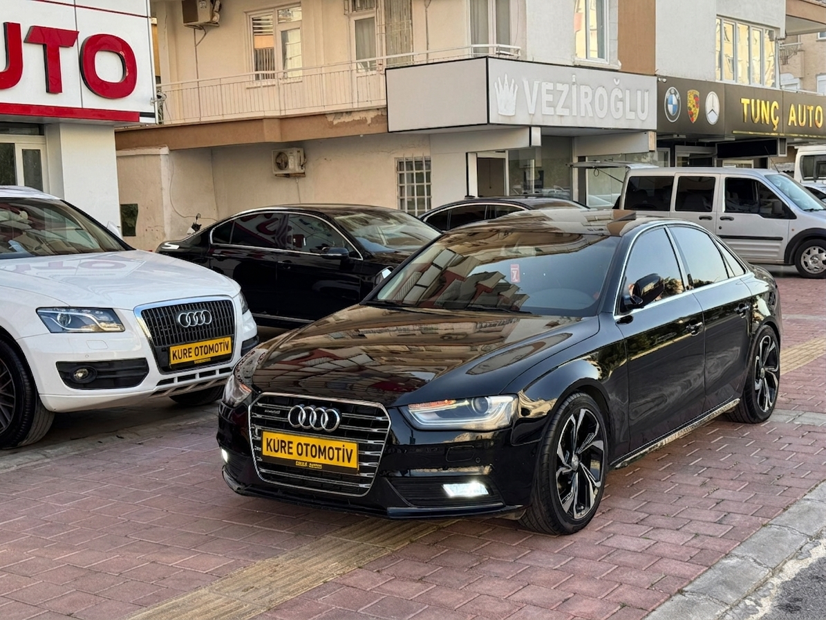 AUDI A4 2.0 TDI Quattro - 2015